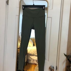 Alo army green high waisted leggings